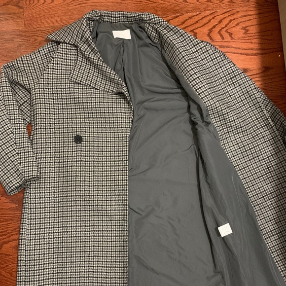 Oak + Fort Pea Coat - Picture 3 of 6